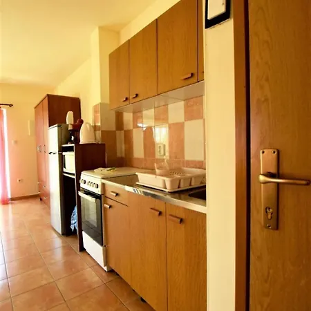 Appartamento Mari - 30m From The Sea *